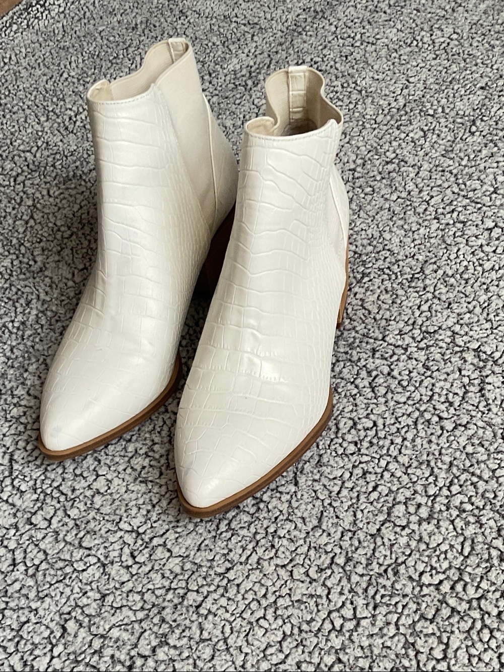 Chinese Laundry White Croc-Embossed Pointed Toe Ankle Booties
